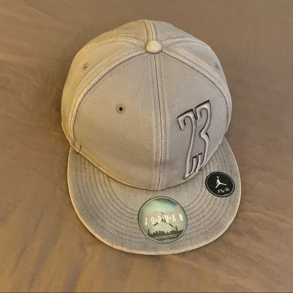 Distressed Jordan Fitted Hat 7 5/8